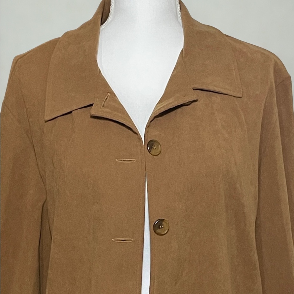Briggs New York Petite Women's Tan Blazer, Suede like Feeling but Lightweight. - Picture 2 of 13